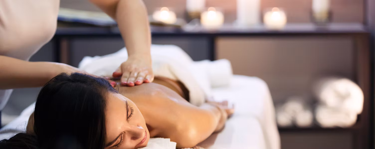 Relaxing therapeutic massage
